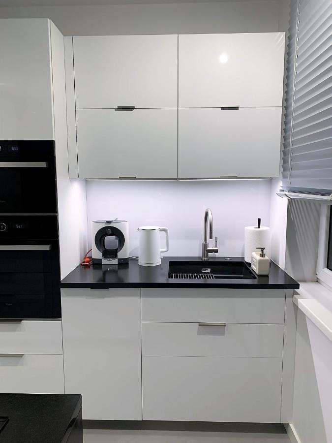 A Modern Apartment For 2 People Kraków Eksteriør billede