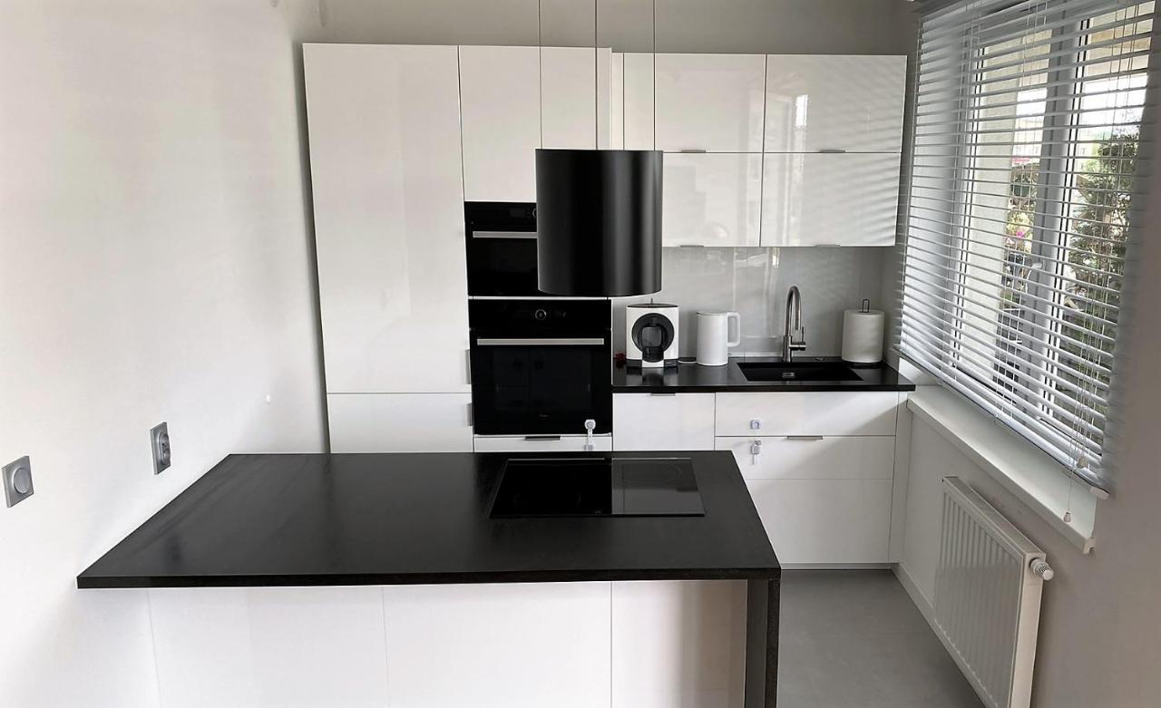 A Modern Apartment For 2 People Kraków Eksteriør billede